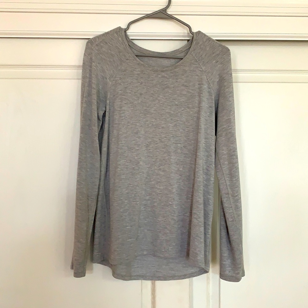 Lululemon top
